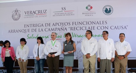 Entrega Secretaría de Salud a través de la Beneficencia Pública 505 apoyos funcionales