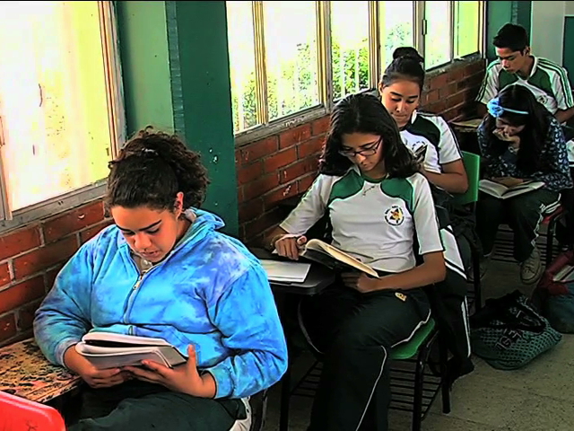 Lanzan convocatoria de becas “Juntos por la Educación” en Veracruz