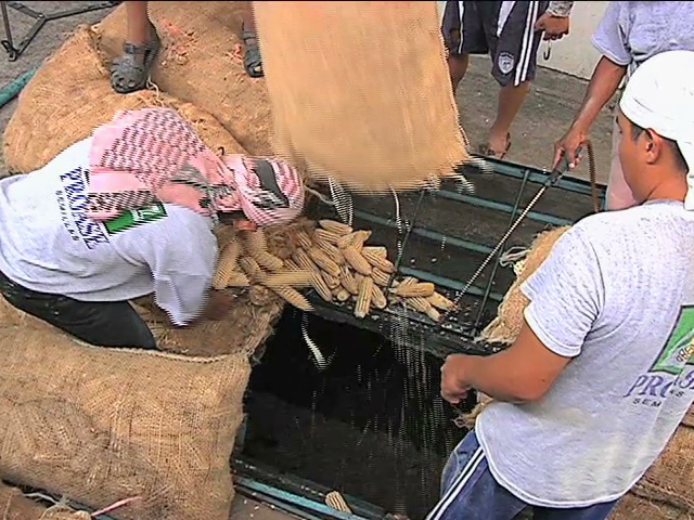 Ayuntamiento de Soteapan gestiona recursos para concluir construcción de procesadora de alimentos