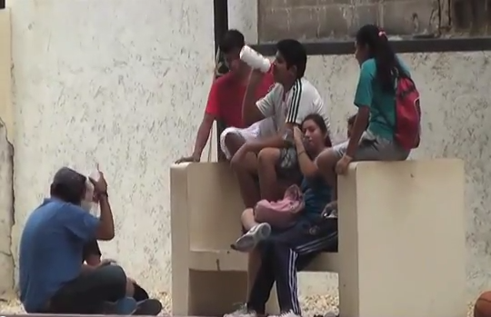 Combatir la violencia entre los jóvenes y prevenir adicciones.