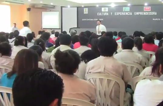 Inician cursos de capacitación a emprendedores y estudiantes de Coatzacoalcos.