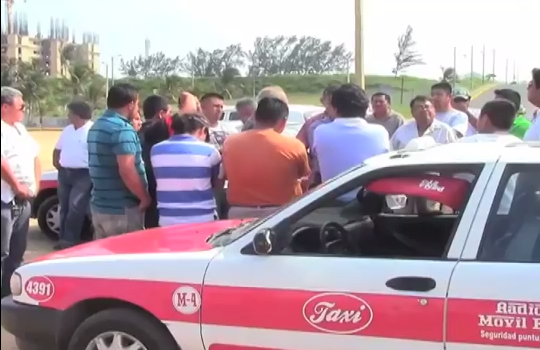 Iniciara el empadronamiento de taxistas en Coatzacoalcos.