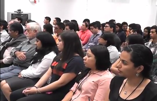 Reforma Energética también apoyará a los estudiantes de Ingeniería Petrolera de Coatzacoalcos.