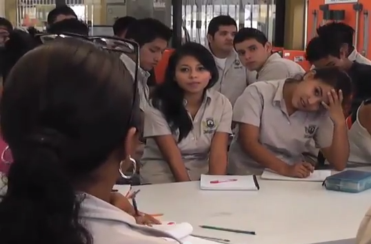 El Instituto Nacional de evaluación el primer examen de evaluación para maestros en Zona sur como parte de las primeras acciones de la reforma educativa.