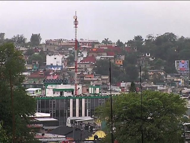 Saldo blanco en Xalapa por efectos del frente frío 43
