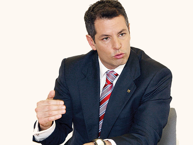Formalidad laboral con reforma: Alejandro Murat, director del Infonavit
