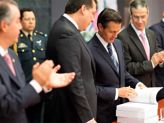 Peña Nieto se reunirá con productores de aguacate en Michoacán