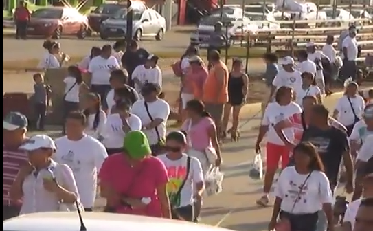 Tercer caminata canina zona sur con la participación de más de dos mil personas con su mascota.