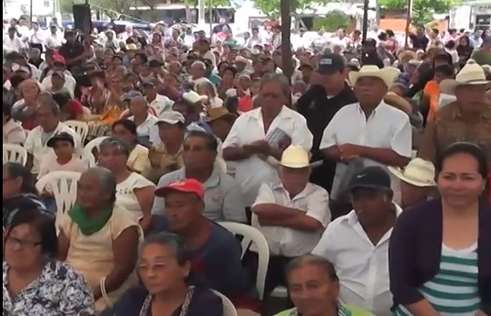 Abuelitos de Coatzacolcos y Villa Allende fueron beneficiados con pago bimestral programa “más 65”.