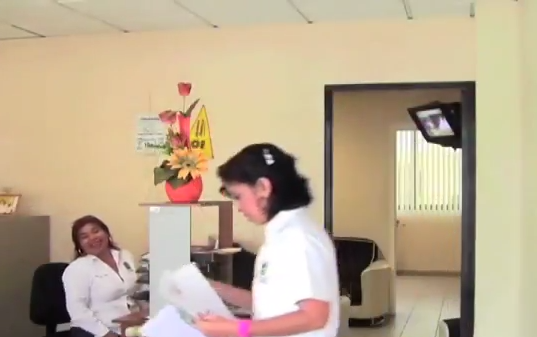 Trabajadores sindicalizados del Ayuntamiento de Coatzacoalcos recibirán aumento salarial del 4.5%.