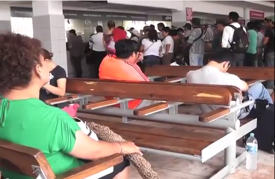 Inauguran módulo de atención ciudadana de PROFECO en la Central de Autobuses de Coatzacoalcos.