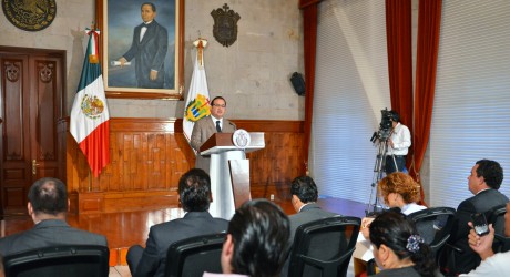 Ayuntamiento de Boca del Río, en su derecho de solicitar retiro de la Semar de sus calles: Javier Duarte
