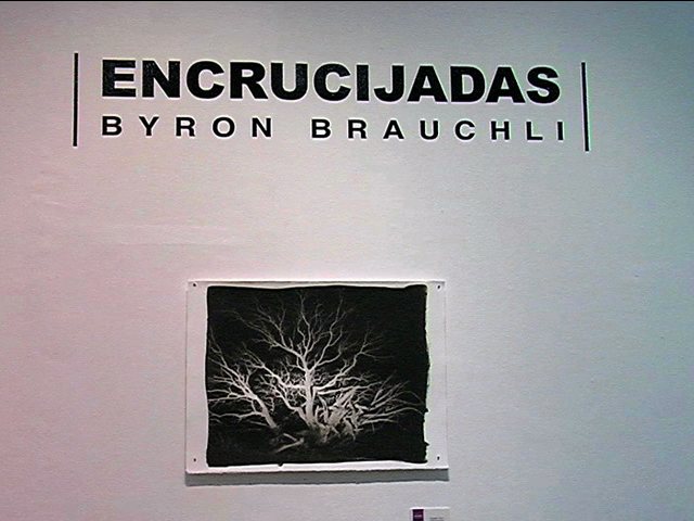 Serie fotográfica “Encrucijadas” permanece en Xalapa previo gira internacional