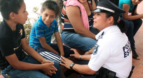 Ser Policía es un oficio de vocación: Oficial Alicia Montero