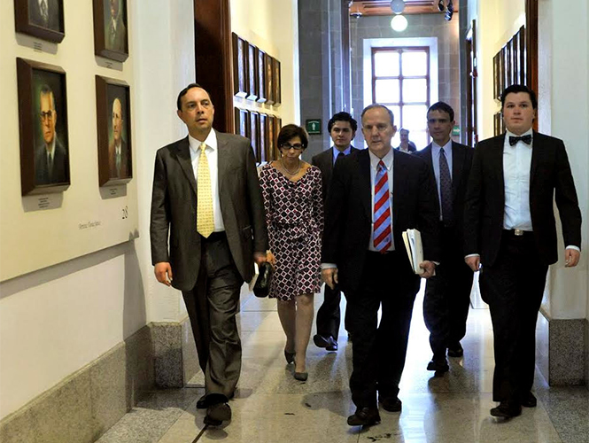 Murillo Karam se reúne con relator para casos de tortura de la ONU