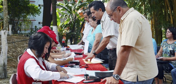 Apoyará Gobierno de Veracruz a 2 mil automovilistas afectados por granizada