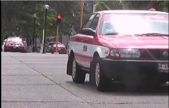 Taxistas mantiene diálogo con la Dirección de Tránsito del Estado para la nueva tarifa zona sur.