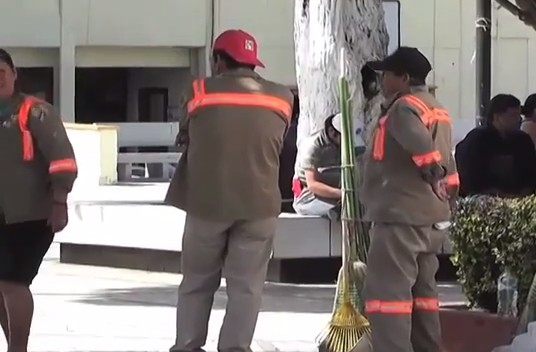 Instalan más de 15 contenedores en el Salsodromo de Coatzacoalcos