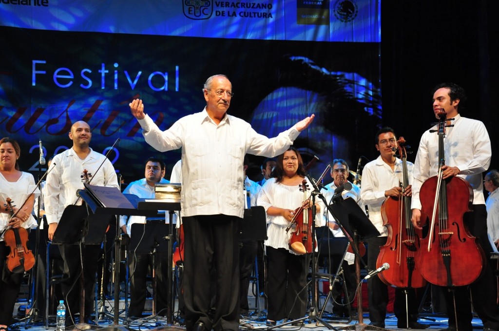 Muere Mateo Oliva, fundador de la Orquesta Universitaria de Música Popular