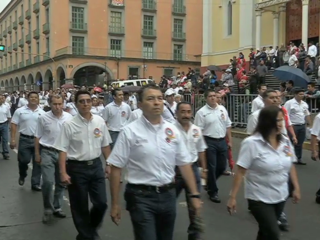 Pide Gobernador disminuir contingentes de trabajadores en desfile de 1 de mayo