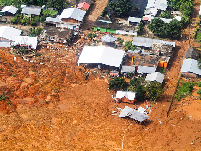 Renace La Pintada, pueblo sepultado por las lluvias de 2013