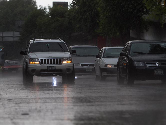 Policía Federal recomienda prevenir accidentes carreteros durante temporada de lluvias