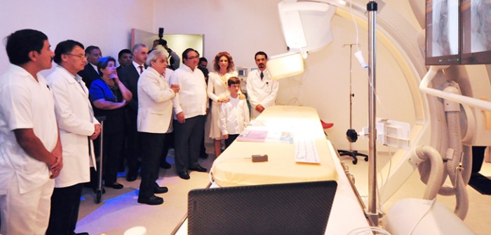 Inaugura Javier Duarte Sala de Terapia Endovascular