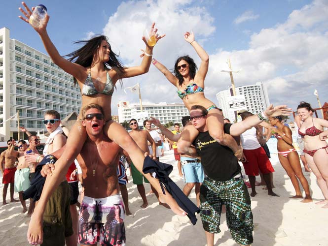 Acapulco busca atraer de nuevo a los “spring breakers”