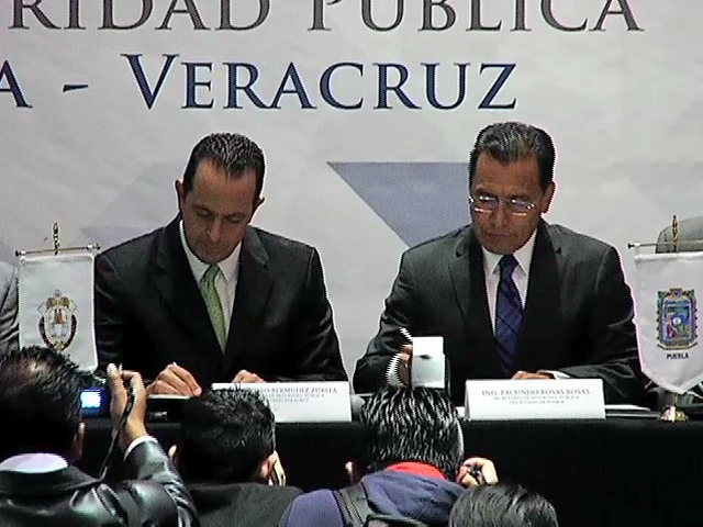 Secretarios de Seguridad Pública de Veracruz y Puebla firman convenio de colaboración