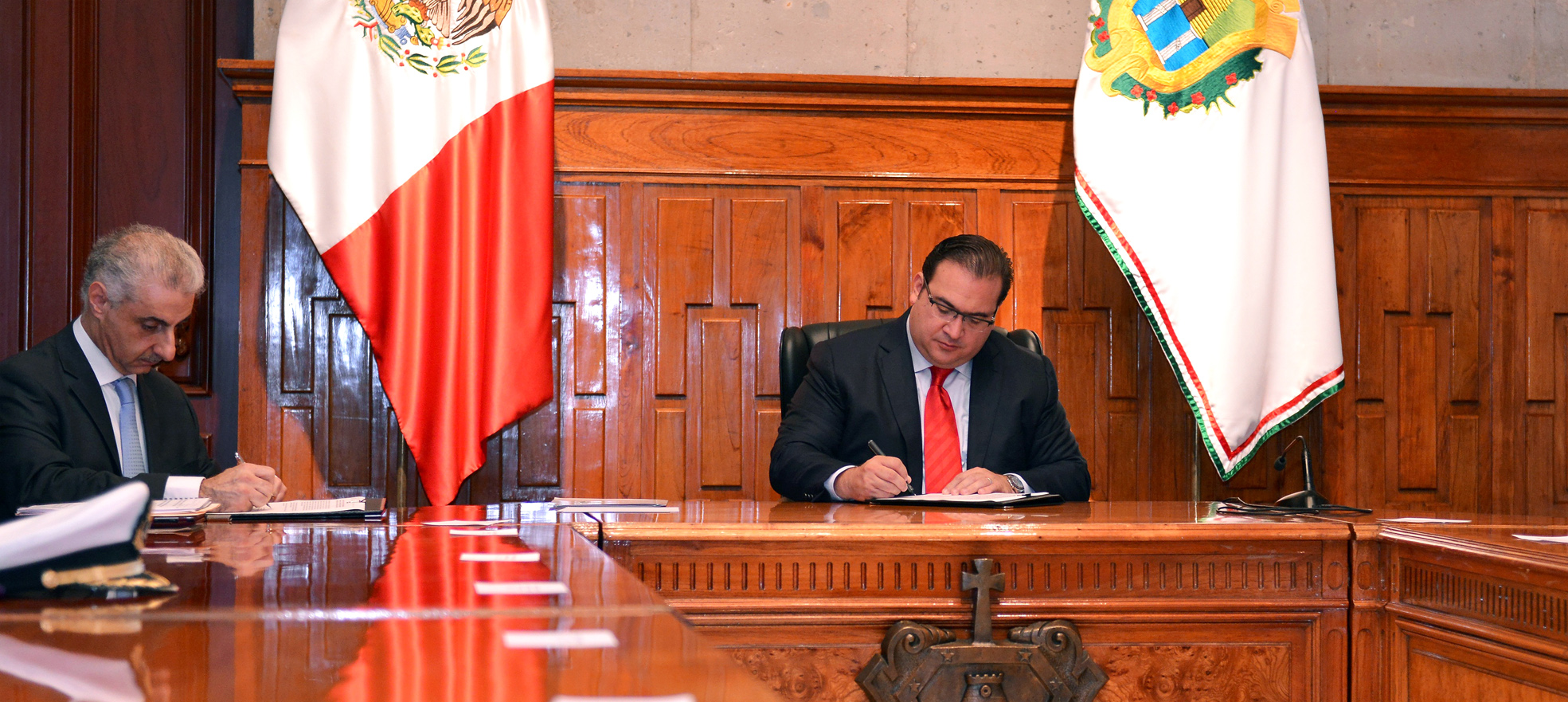 Con el Instituto Veracruzano para la Formación y la Investigación de la Salud mejorará la atención médica en la entidad