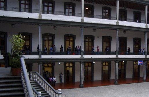 Rinde IVEC homenaje a grandes autores de la literatura en Feria del Libro