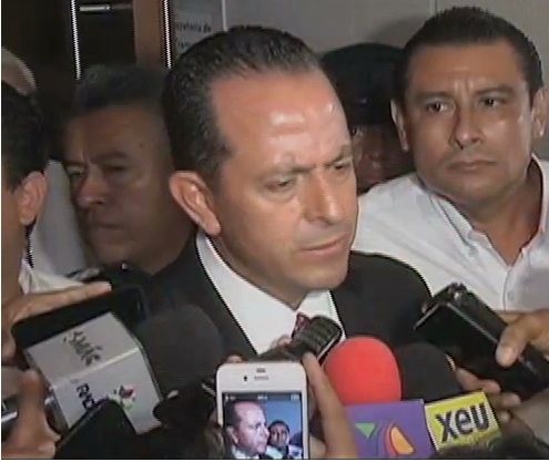 El secretario de Seguridad Pública responde al diputado Carlos Fuentes