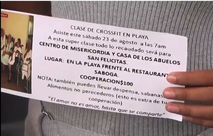 Gladiadores apoyan a abuelitos de Coatzacoalcos.