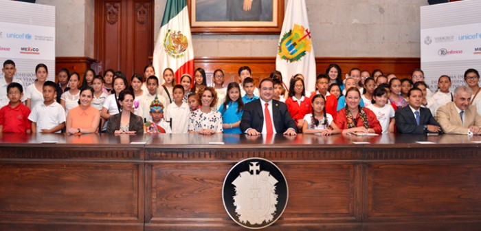 Continúa Veracruz reforzando políticas públicas en favor de la niñez: Javier Duarte