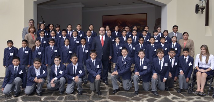 En Veracruz, educación de calidad y mejores oportunidades de vida: Javier Duarte