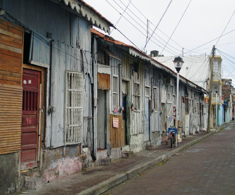 Editarán libro con historias en los patios de vecindad del puerto de Veracruz
