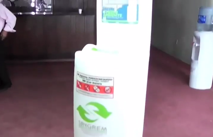 Instalan contenedores para la recolección de medicamentos caducos.