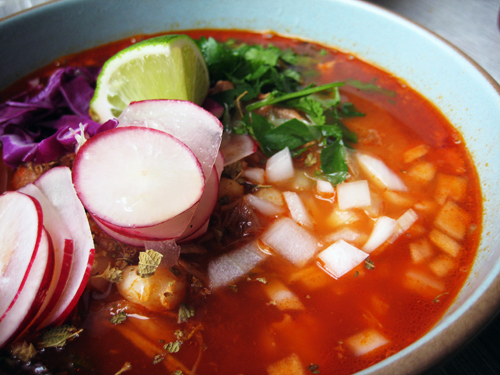 Pozole, pierna y pavo para cena de Año Nuevo de familias veracruzanas