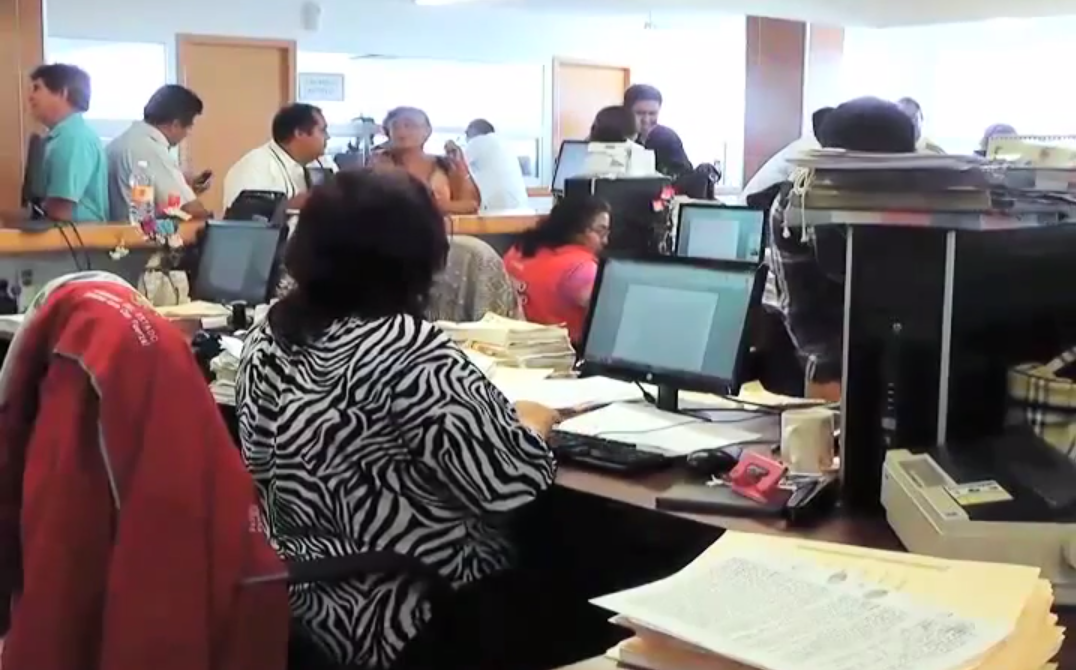 Empresas realizan recorte de personal para evitar pagos de aguinaldo.