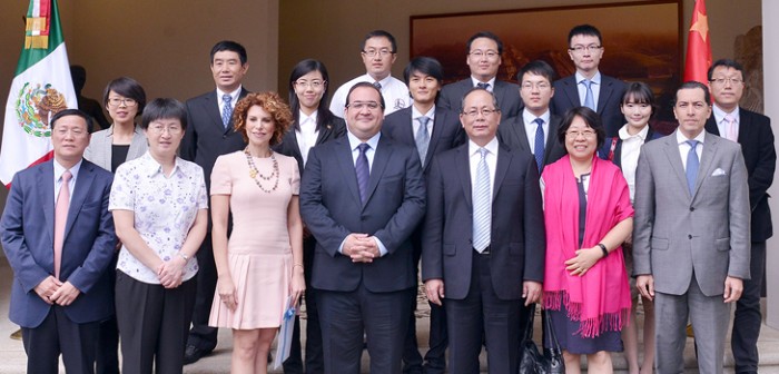 Se reúnen Javier Duarte y Embajador de China para fortalecer inversiones en Veracruz