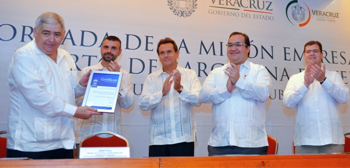 Recibe gobernador Javier Duarte a la Misión Empresarial catalana