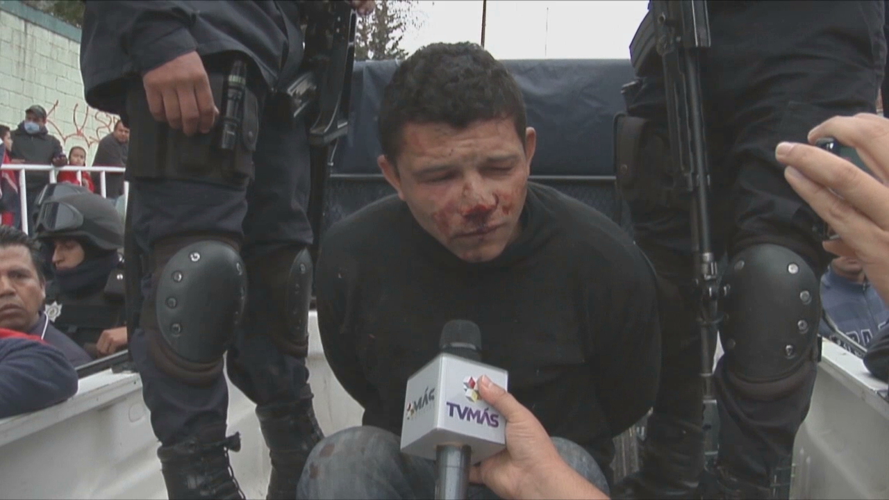 Padres de familia detienen a plagiario de una menor en Xalapa