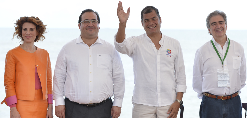 Rafael Correa y Javier Duarte inauguran la Exposición de Quindes en el puerto de Veracruz