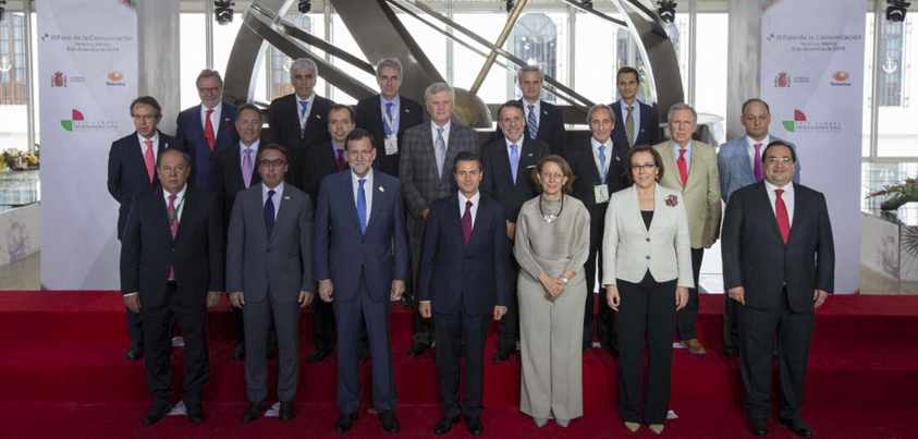 Acompaña Javier Duarte al presidente Peña Nieto a inaugurar el III Foro de la Comunicación