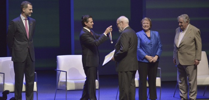 Asiste gobernador Javier Duarte a la entrega del Premio México de Ciencia y Tecnología