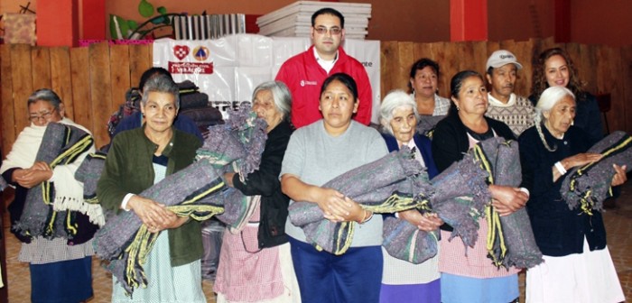 Ha distribuido PC apoyos invernales a miles de familias en todo Veracruz