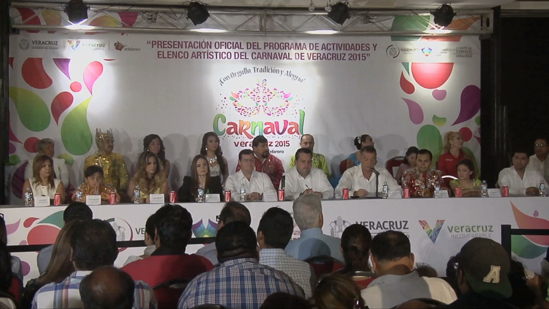 Alberto Barros, Gloria Trevi y Arrolladora Banda Limón en el Carnaval de Veracruz 2015