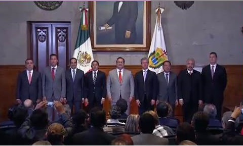 Designa el gobernador Javier Duarte a nuevos funcionarios