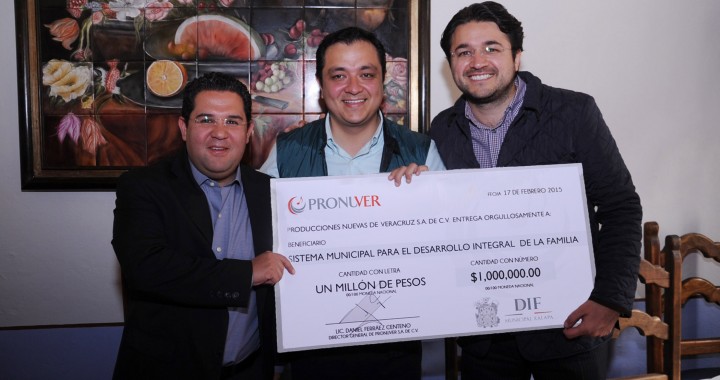 DIF Xalapa recibe un millón de pesos por utilidades en concierto de Luis Miguel