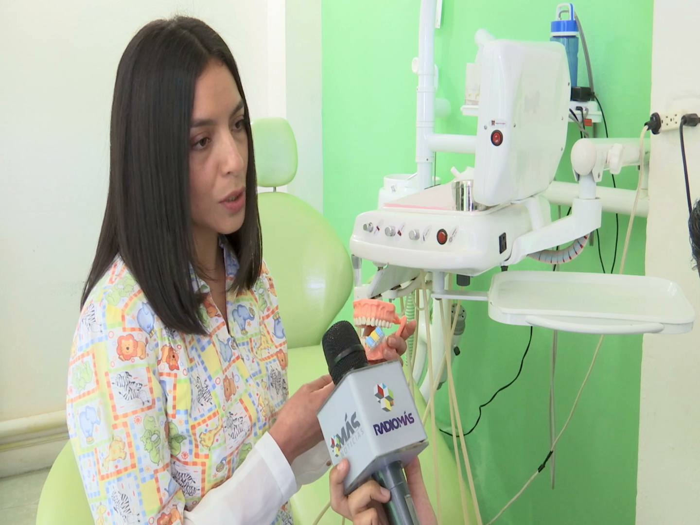 Dentistas celebran su día